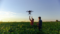 AR-Drone-en-campo-soja AR-Drone-en-campo-soja