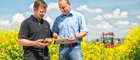 BASF’s well-stocked innovation pipeline offers farmers new technologies and solutions in strategic customer segments for key crop systems to enable balance between agricultural productivity, environmental protection and society’s need. A proof for BASF’s innovation strength is its research and development for the crop system including wheat, canola and sunflower.