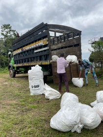 Truck loading of the BASF bags with nets